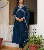 Aliya cut flareid kurta with seqvence embroidry set of 3