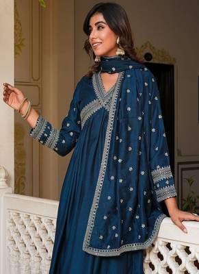 blue embroidered muslin anarkali suit with dupatta 4