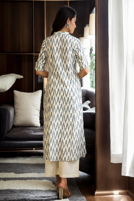 white cotton printed a-line kurta for women 4