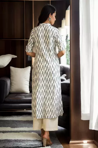 white cotton printed a-line kurta for women