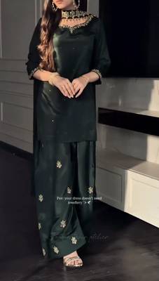 Black crep silk embroidery work farshi salwar kameez with dupatta size up to 42 2