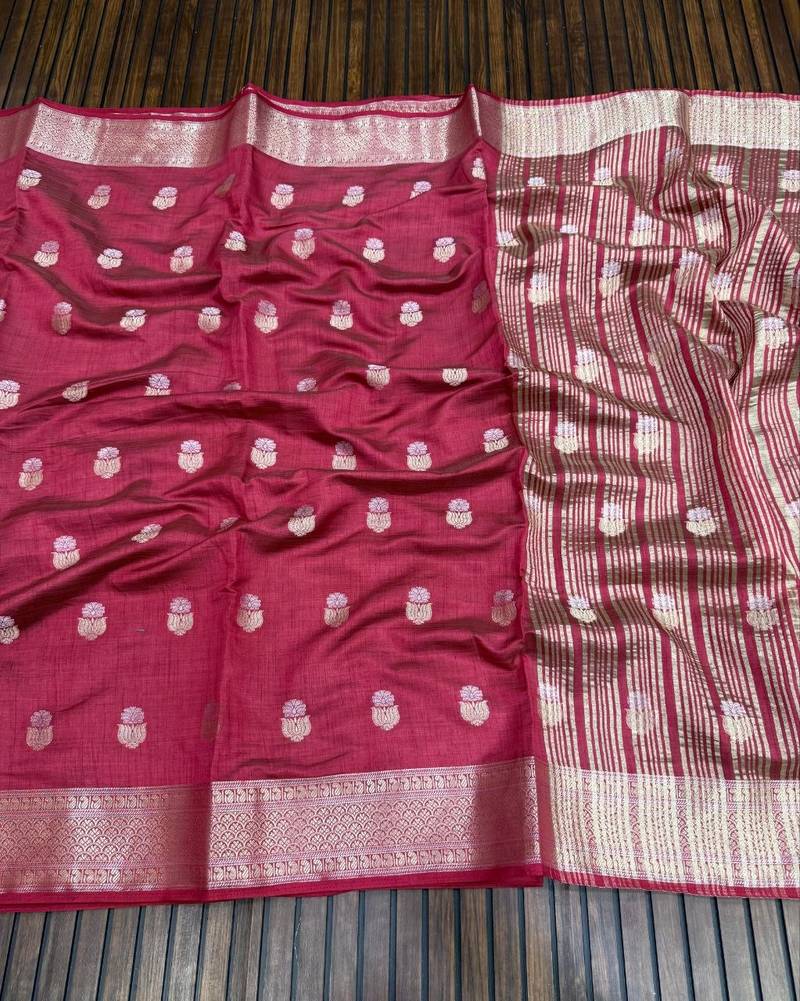 Maroon Color Jaqurad Weaving Lotus Butti  Work  Tuser Silk Saree