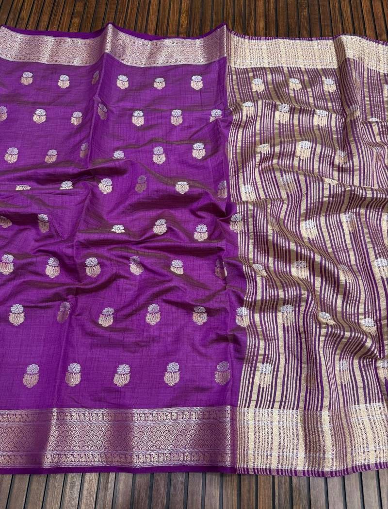 Magenta Color Jaqurad Weaving Lotus Butti  Work  Tuser Silk Saree