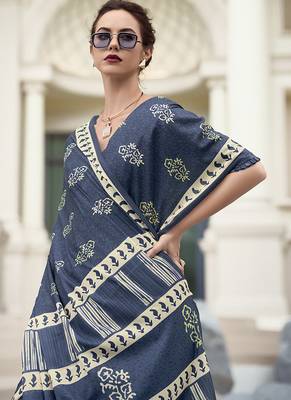 Navy blue pure mal mal silk saree 4
