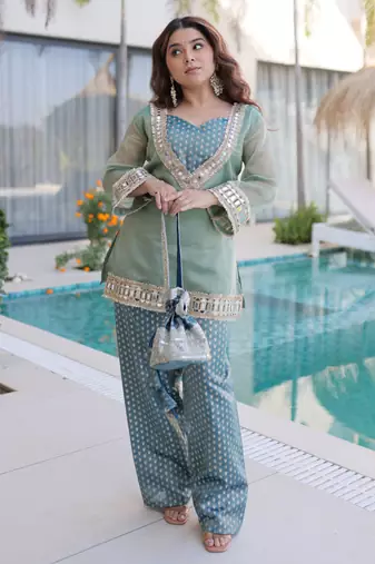 Sea green mirror salsa designer kurta set with batwa