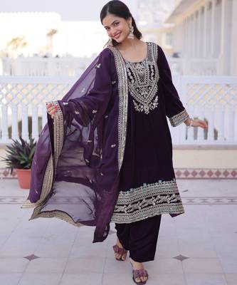 Wine embroidered velvet designer kurta set with dupatta 2