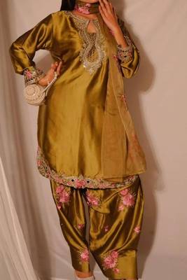 Trendsetter japan satin embroidered farshi salwar suit 2