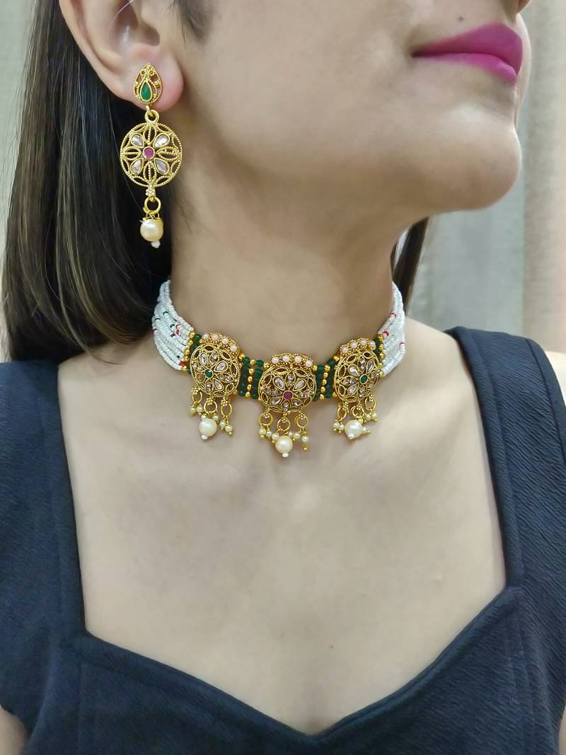 Nikita choker necklace set