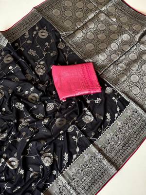 Black Color  Jaqurad Weaving Work Georgette Saree 2