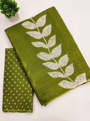 Mehendi block print soft pure cotton saree with blouse. 5