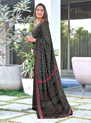 Black block print soft pure cotton saree with blouse. 3