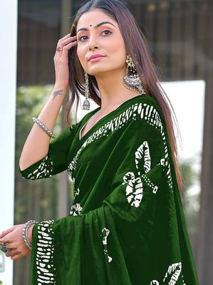 Dark green block print soft pure cotton saree with blouse. 2