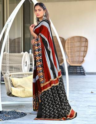 Black ikkat print soft pure cotton saree with blouse. 3