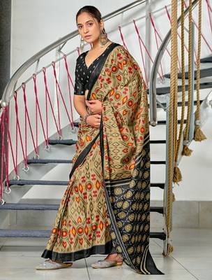 Beige ikkat print soft pure cotton saree with blouse. 3