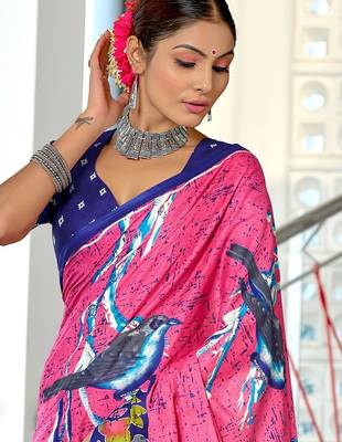Pink floral print soft pure cotton saree with blouse. 2