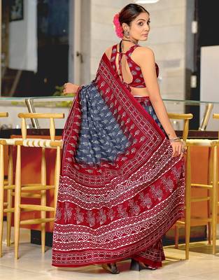 Light blue floral print soft pure cotton saree with blouse. 4