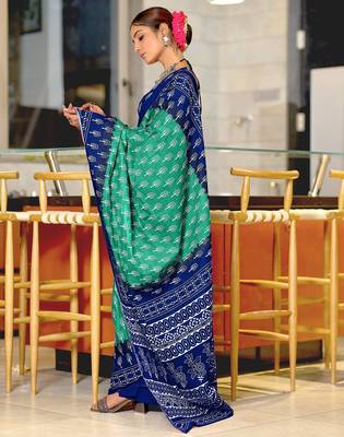 Sea green floral print soft pure cotton saree with blouse. 3