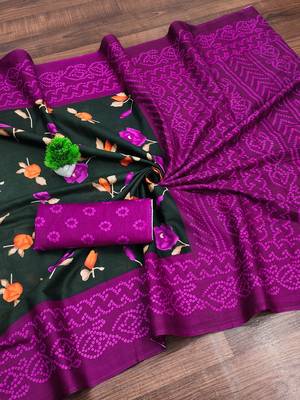 Dark green floral, bandhani print mulmul cotton saree with blouse. 5