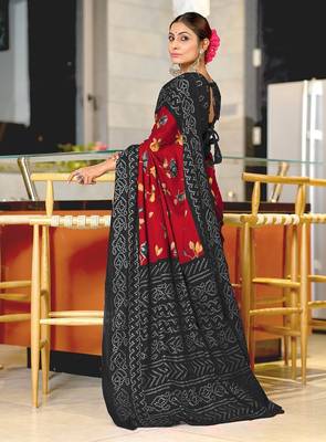Red floral, bandhani print mulmul cotton saree with blouse. 3