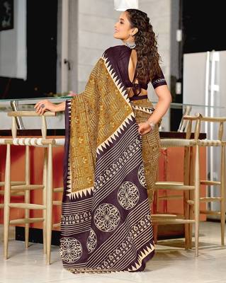 Brown block print mulmul cotton saree with blouse. 4