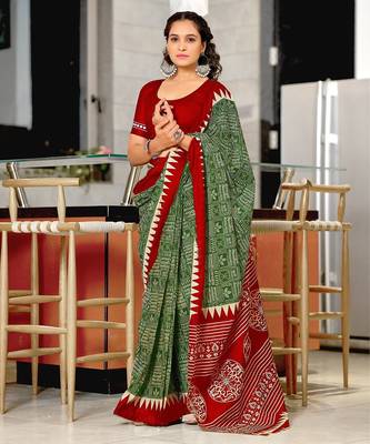 Green block print mulmul cotton saree with blouse. 1