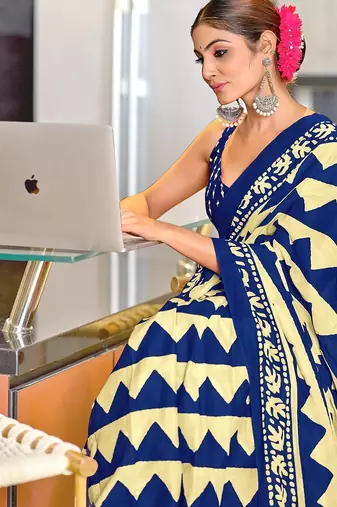 Blue zigzag, block print mulmul cotton saree with blouse.