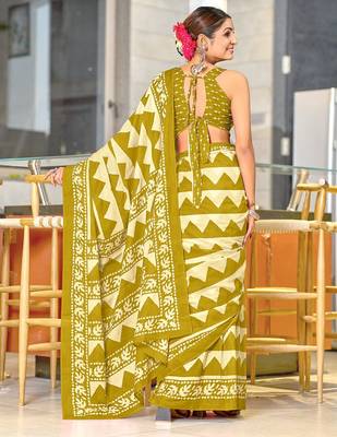 Mehendi zigzag, block print mulmul cotton saree with blouse. 4