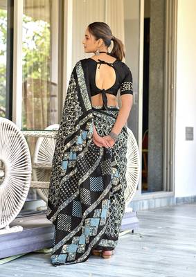 Black batik print mulmul cotton saree with blouse. 4