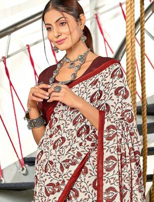 Maroon floral, zigzag print mulmul cotton saree with blouse. 2