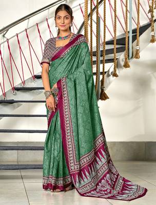 Green bandhani print mulmul cotton saree with blouse. 1