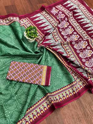 Green bandhani print mulmul cotton saree with blouse. 5