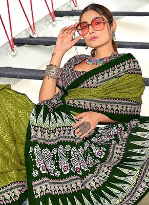 Mehendi bandhani print mulmul cotton saree with blouse. 3