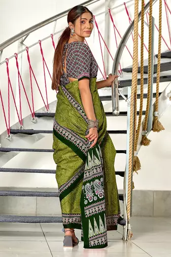 Mehendi bandhani print mulmul cotton saree with blouse.