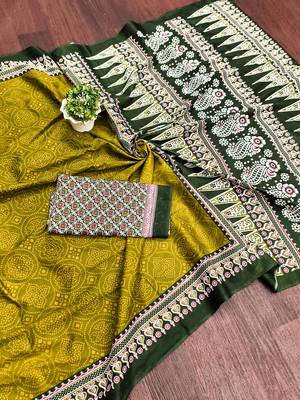 Mehendi bandhani print mulmul cotton saree with blouse. 5