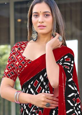 Black ikkat print mulmul cotton saree with blouse. 2