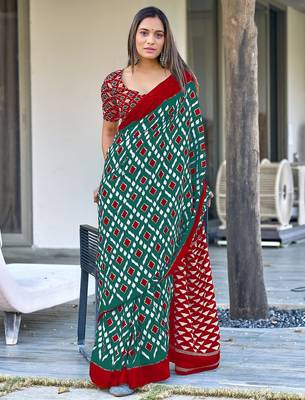 Teal green ikkat print mulmul cotton saree with blouse. 3