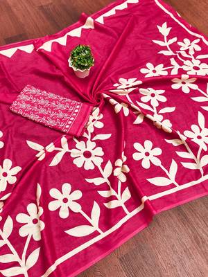 Pink floral print mulmul cotton saree with blouse. 5