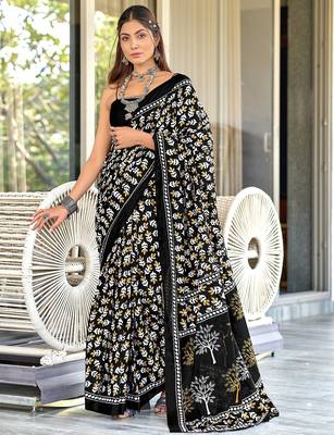 Black floral print mulmul cotton saree with blouse. 1