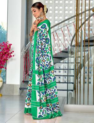 Green ikkat print mulmul cotton saree with blouse. 3