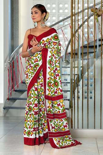 Maroon ikkat print mulmul cotton saree with blouse.