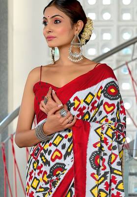 Red ikkat print mulmul cotton saree with blouse. 2
