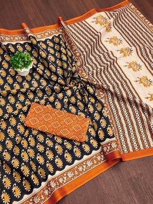 Black paisley print mulmul cotton saree with blouse. 5