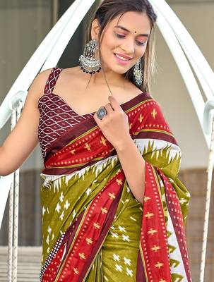 Green ikkat print mulmul cotton saree with blouse. 2