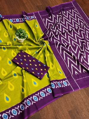 Green ikkat print mulmul cotton saree with blouse. 5
