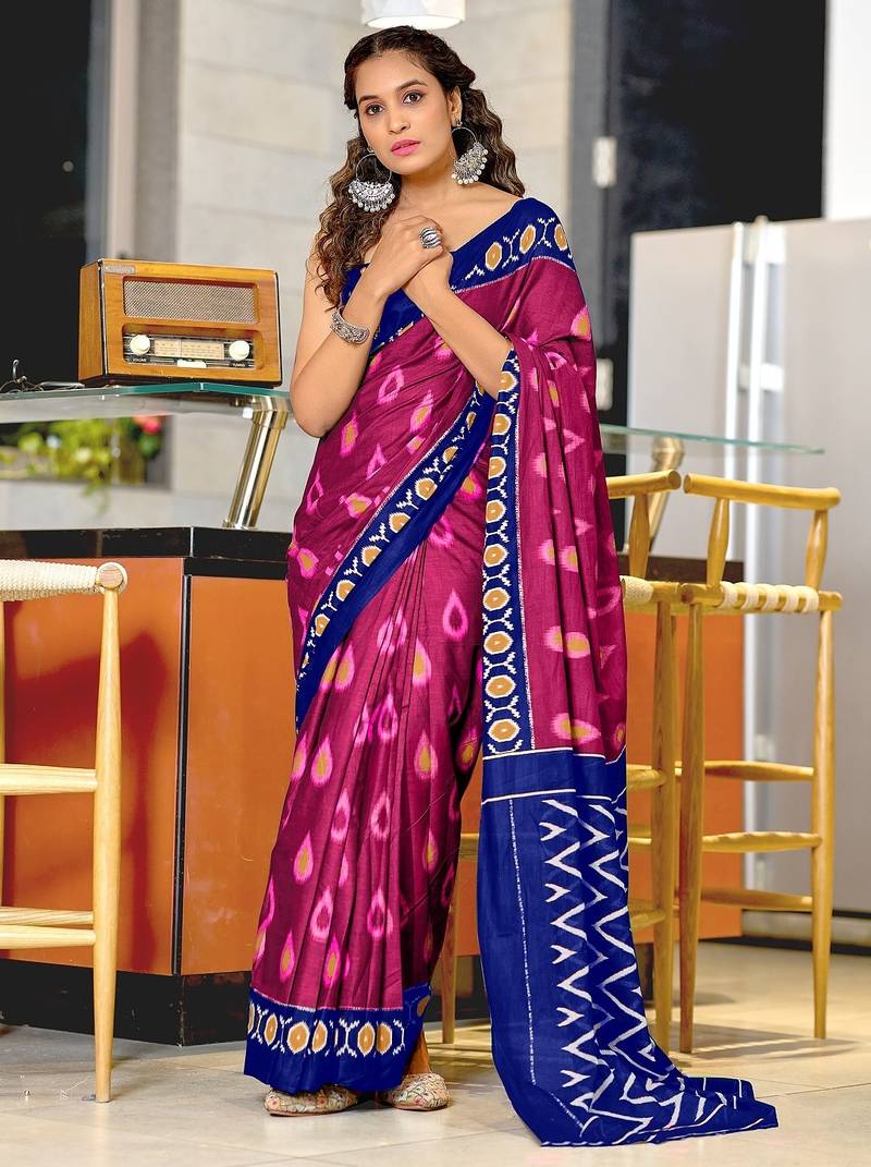 Pink ikkat print mulmul cotton saree with blouse.