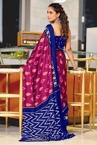 Pink ikkat print mulmul cotton saree with blouse.