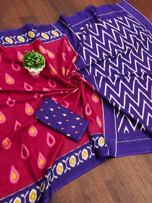 Pink ikkat print mulmul cotton saree with blouse. 5