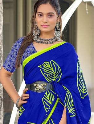 Blue block print mulmul cotton saree with blouse. 2