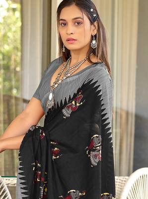 Black kalamkari, striped print mulmul cotton saree with blouse. 2