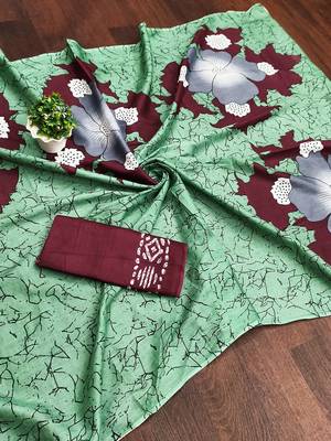 Light green floral print mulmul cotton saree with blouse. 5